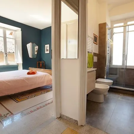 Lägenhet Monti Coliseum 2nd Floor 3 Bedroom *