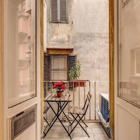Lejlighed Monti Coliseum 2nd Floor 3 Bedroom