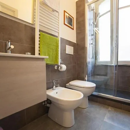 Monti Coliseum 2nd Floor 3 Bedroom Rom