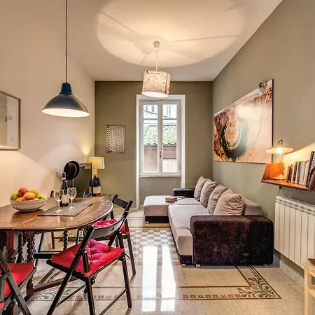 Monti Coliseum 2nd Floor 3 Bedroom Rom